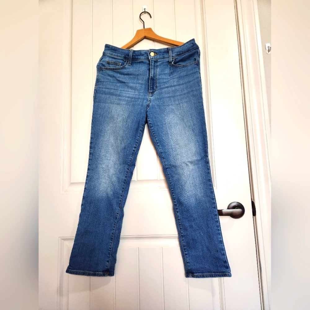 Womens Jeans, Universal Thread Goods Co., Highrise SLIM Straight Fit, Size 10R